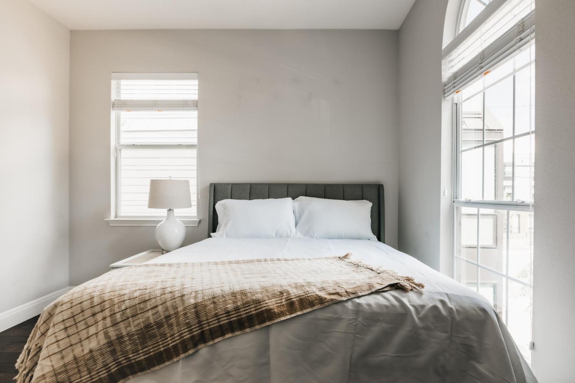 Stylish Downtown Escape, Walk To Brewery -Pool & Relaxation Villa Austin Exteriör bild