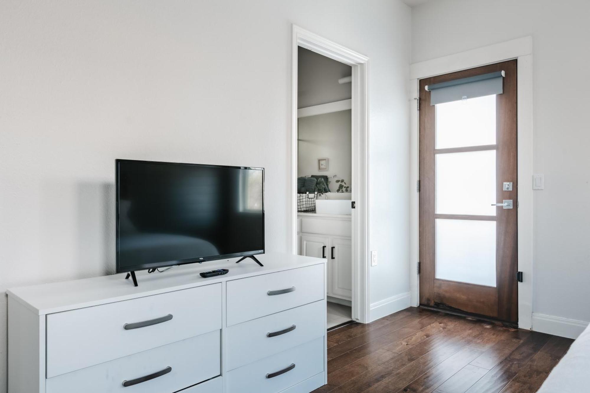 Stylish Downtown Escape, Walk To Brewery -Pool & Relaxation Villa Austin Exteriör bild