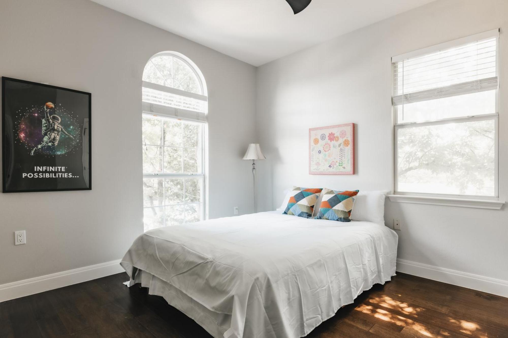 Stylish Downtown Escape, Walk To Brewery -Pool & Relaxation Villa Austin Exteriör bild