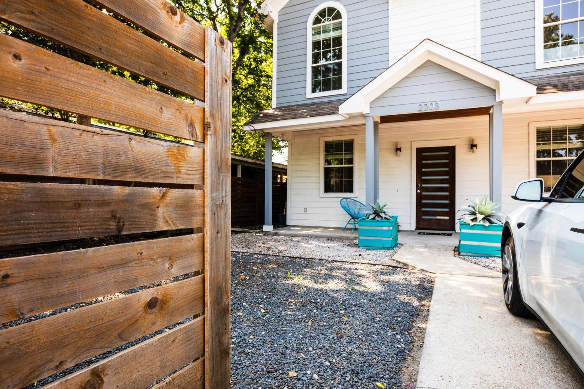 Stylish Downtown Escape, Walk To Brewery -Pool & Relaxation Villa Austin Exteriör bild